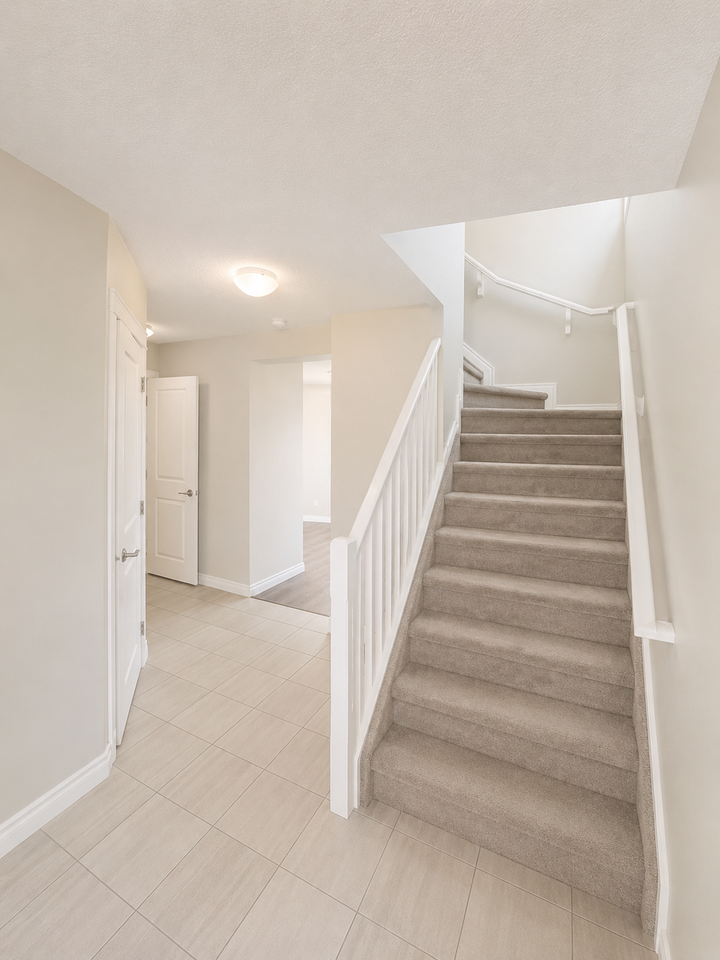 3503 11 Ave Nw - Photo 2 of 19