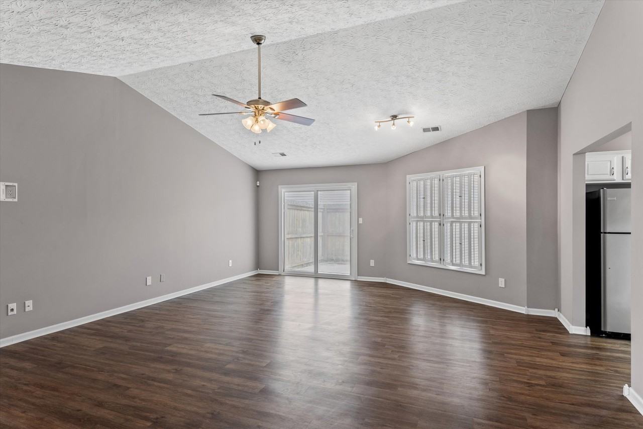 3534 Cave Hill Pl #1 - Photo 6 of 24