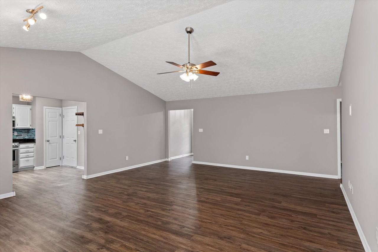 3534 Cave Hill Pl #1 - Photo 7 of 24