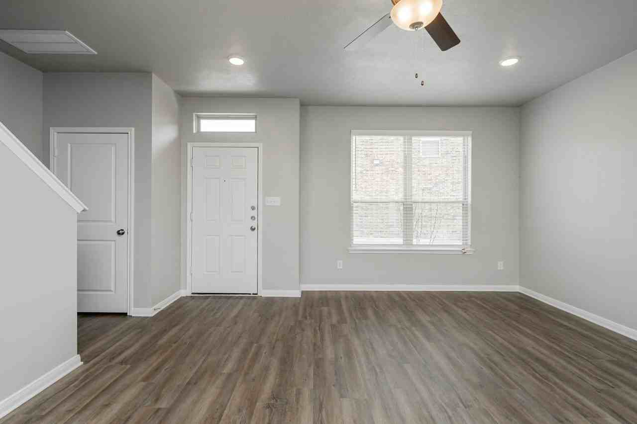 4089 Cross Park Dr #613 - Photo 2 of 47