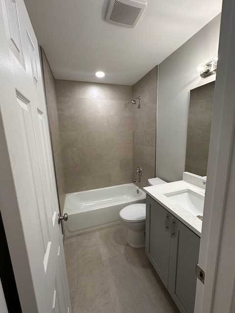 1741 3rd Ave N #1 - Photo 5 of 8