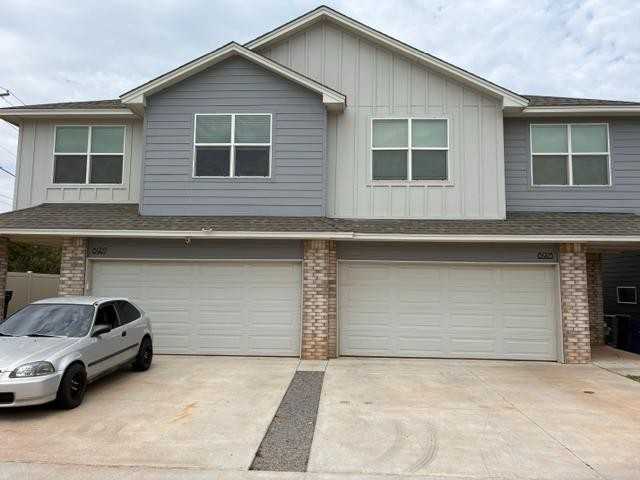 8925 Nw 109th Ln - Photo 2 of 20