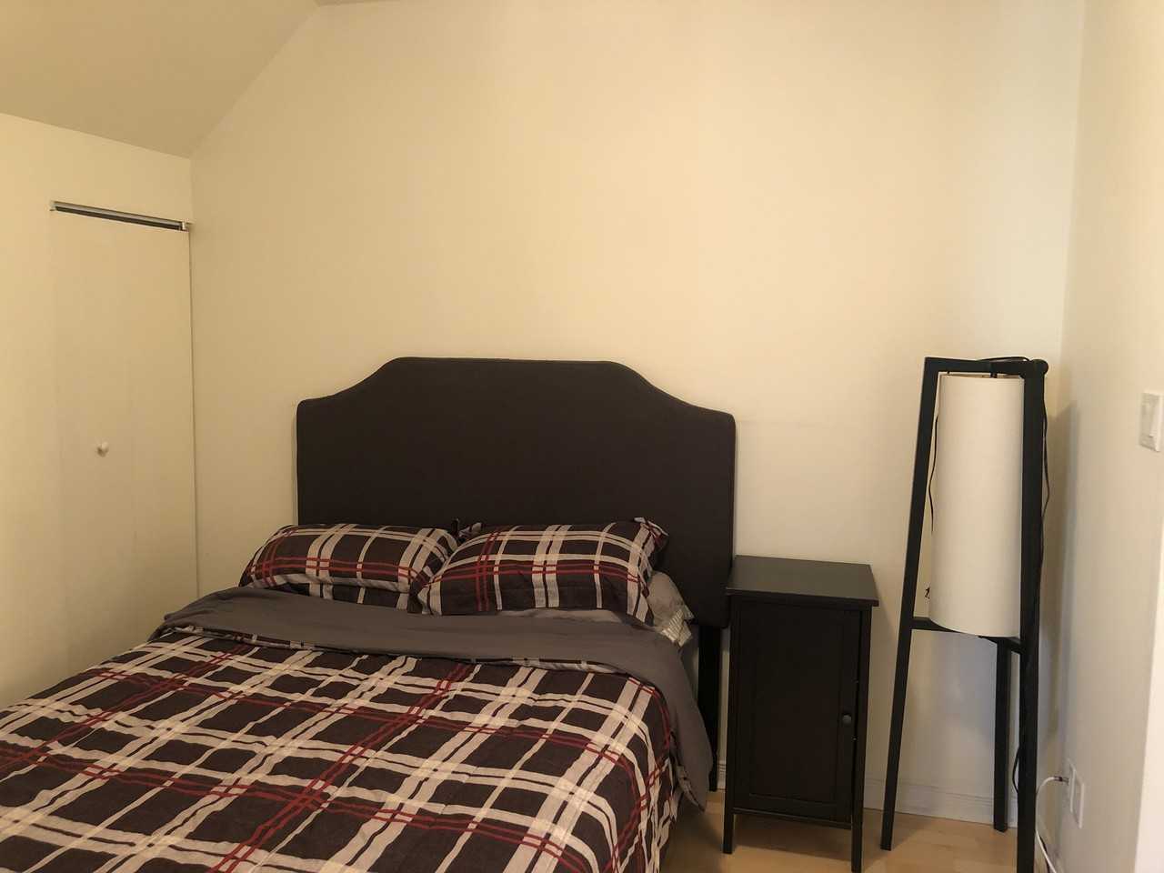 34 Western Battery Road - Photo 4 of 15