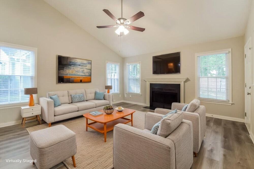 547 Riverbirch Trce - Photo 4 of 20
