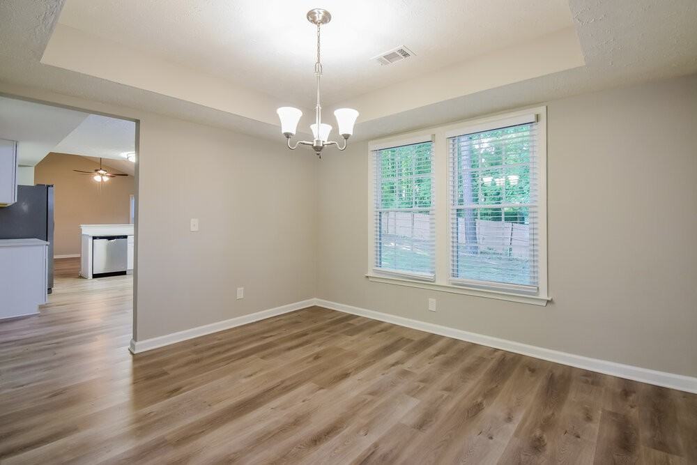 547 Riverbirch Trce - Photo 7 of 20