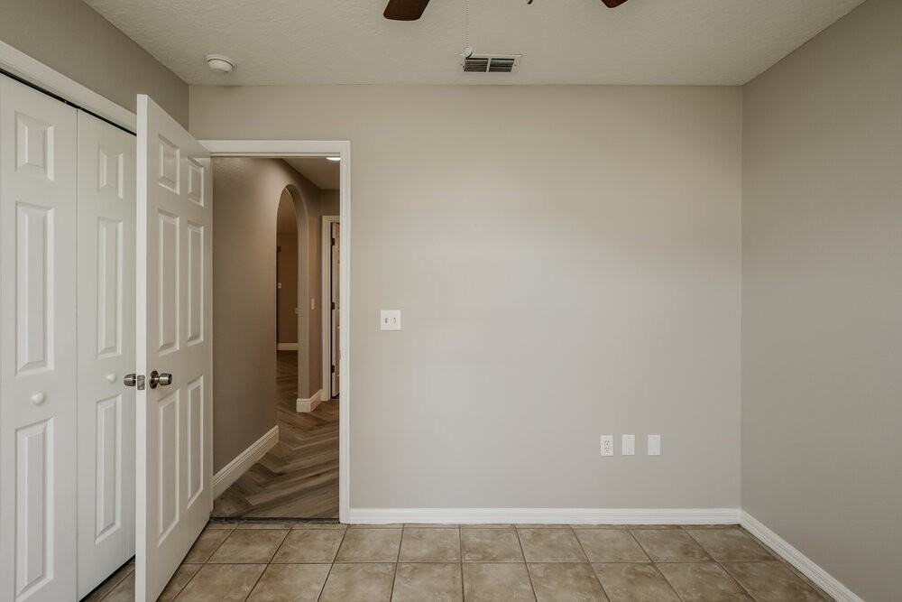 2877 Middleton Cir - Photo 7 of 16