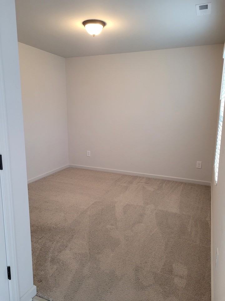 3417 Slippery Elm Dr #1 - Photo 6 of 20