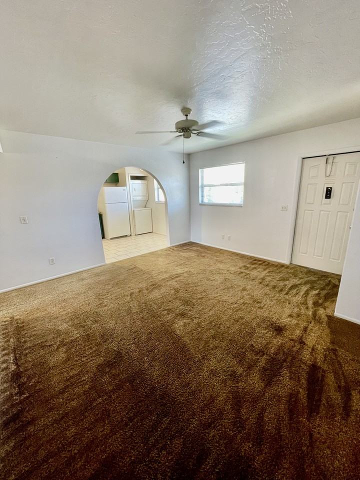 4753 Orange Grove Blvd #G8 - Photo 4 of 25