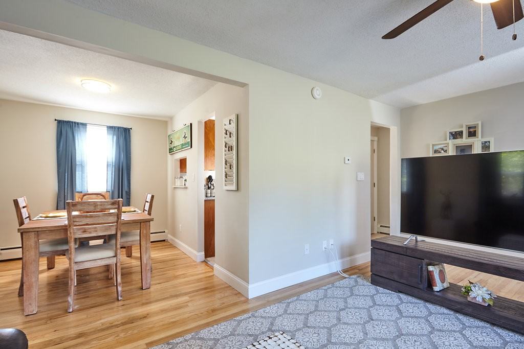 147 Salmon Brook Dr #70-147 - Photo 4 of 32