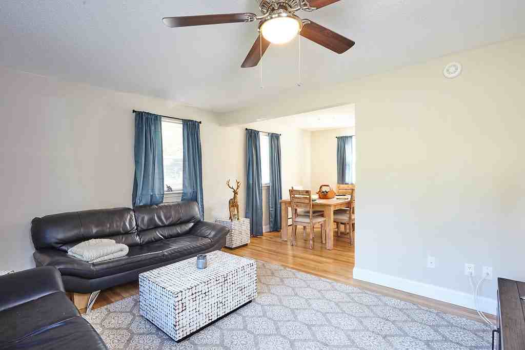 147 Salmon Brook Dr #70-147 - Photo 5 of 32