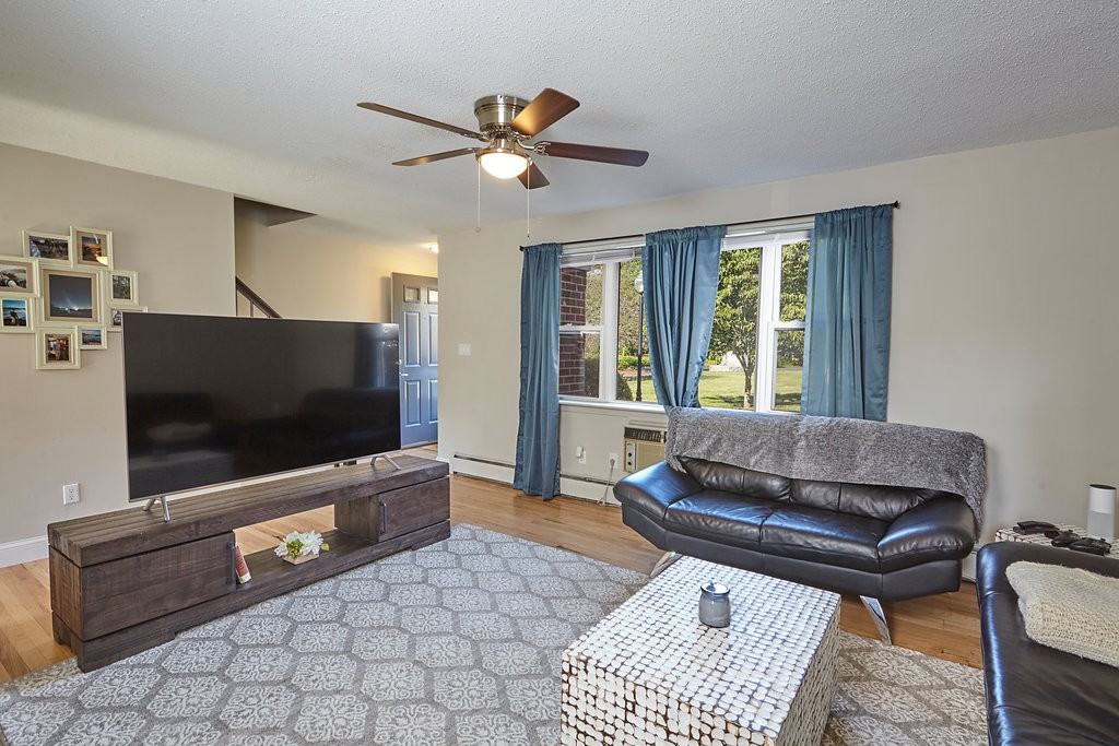 147 Salmon Brook Dr #70-147 - Photo 6 of 32