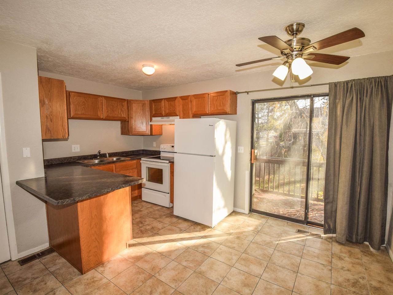 210 Bridger Dr #2 - Photo 5 of 17