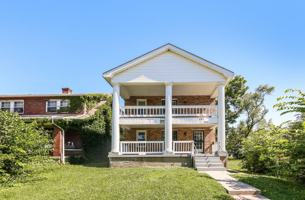 featured image of 307 Delaware Ave