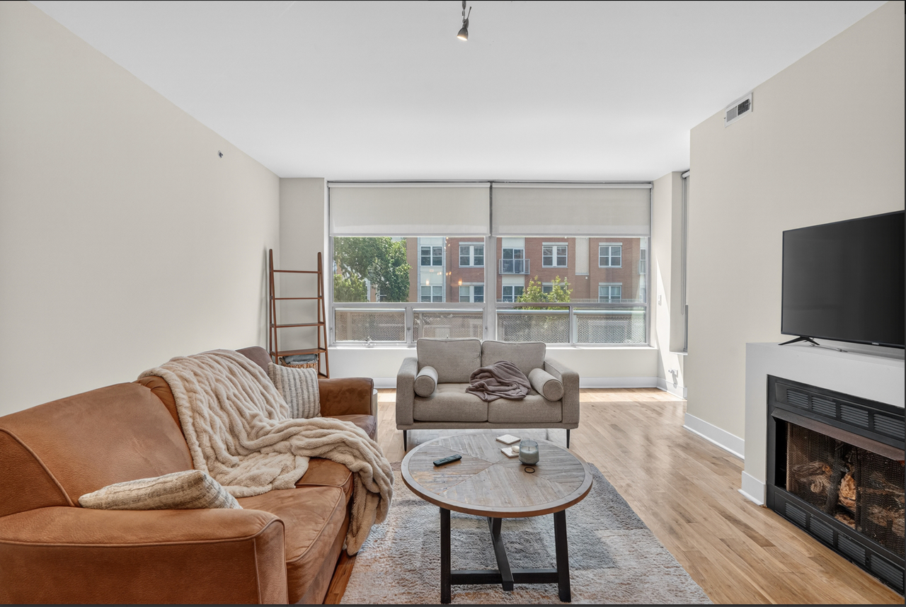 The MIRO Apartments - Photo 4 of 50