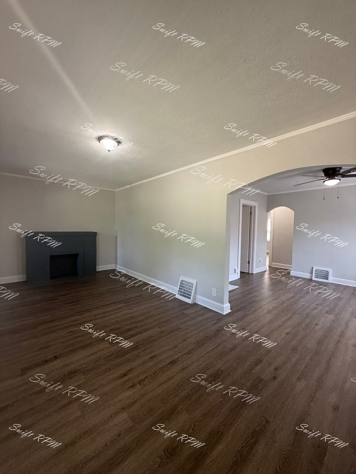 3811 Monroe Ave #1 - Photo 2 of 15