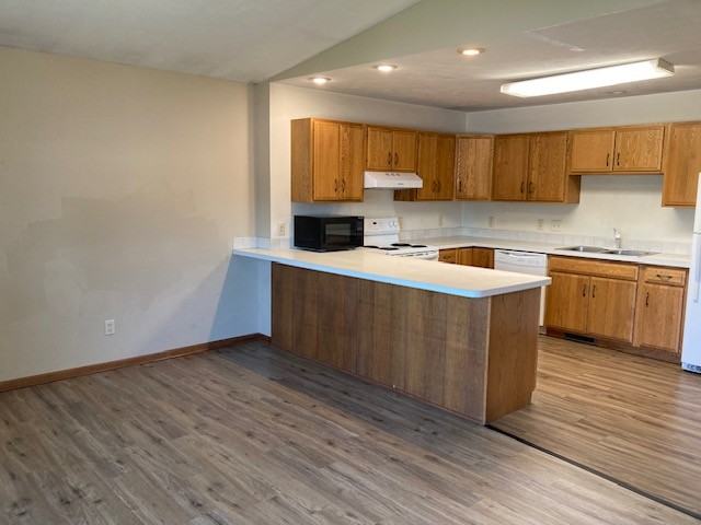 1705 University Dr - Photo 3 of 12