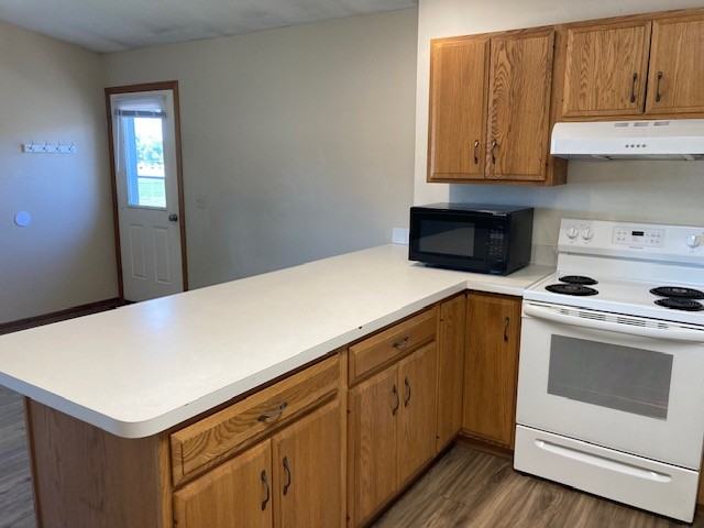 1705 University Dr - Photo 5 of 12