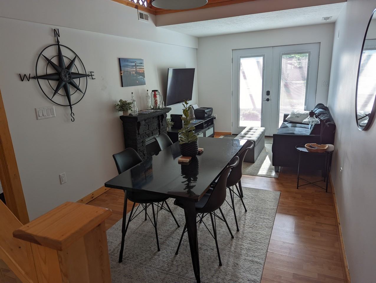 8910 Franklin Ave #1 - Photo 4 of 15