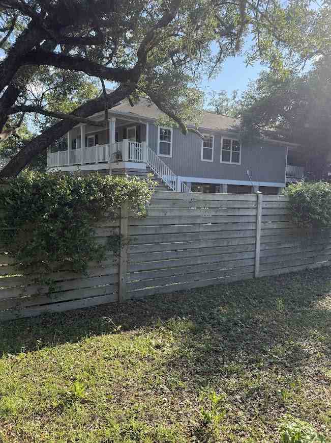 406 Caverly Ln - Photo 5 of 36