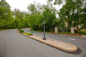 featured image of 7 Rockford Rd #J5