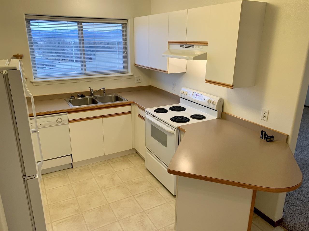 1510 Cannon St #E - Photo 5 of 20