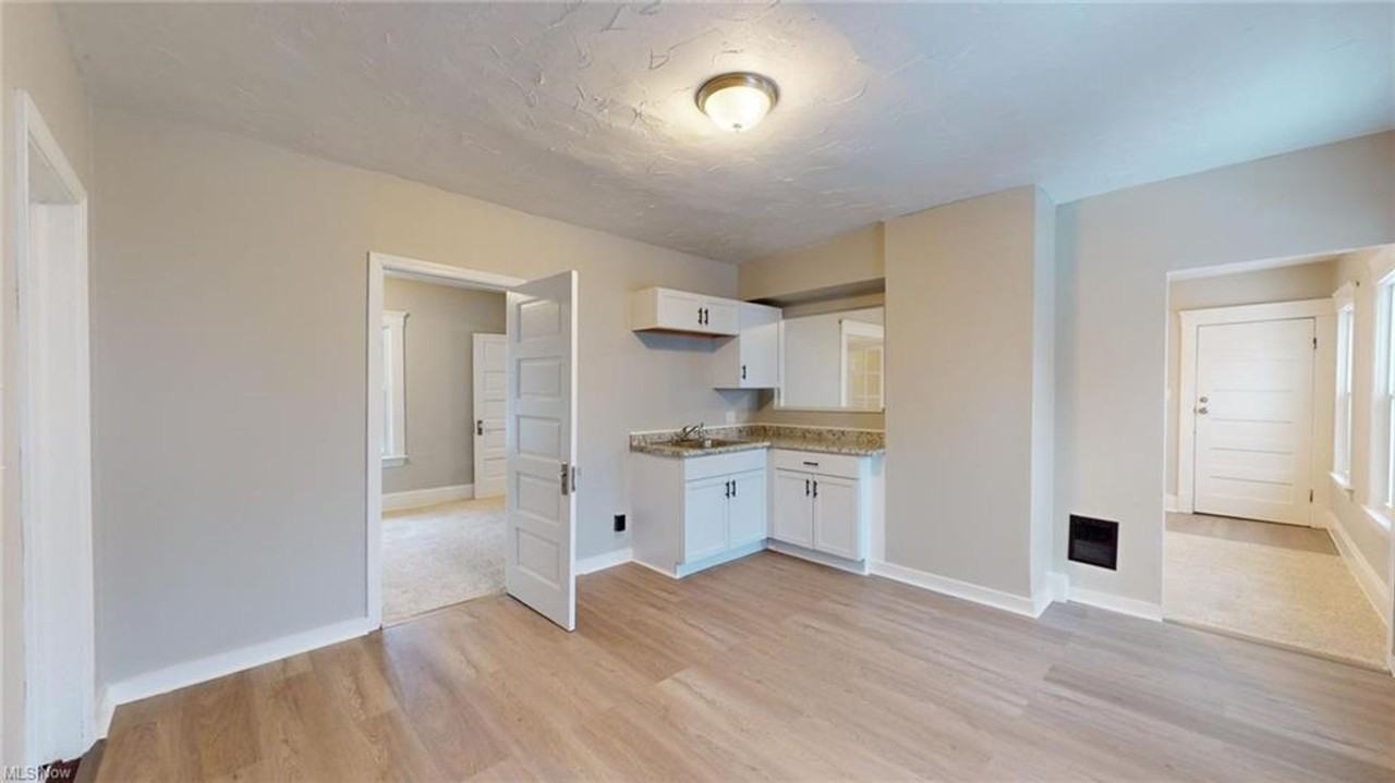 7803 Dearborn Ave. - Photo 7 of 17