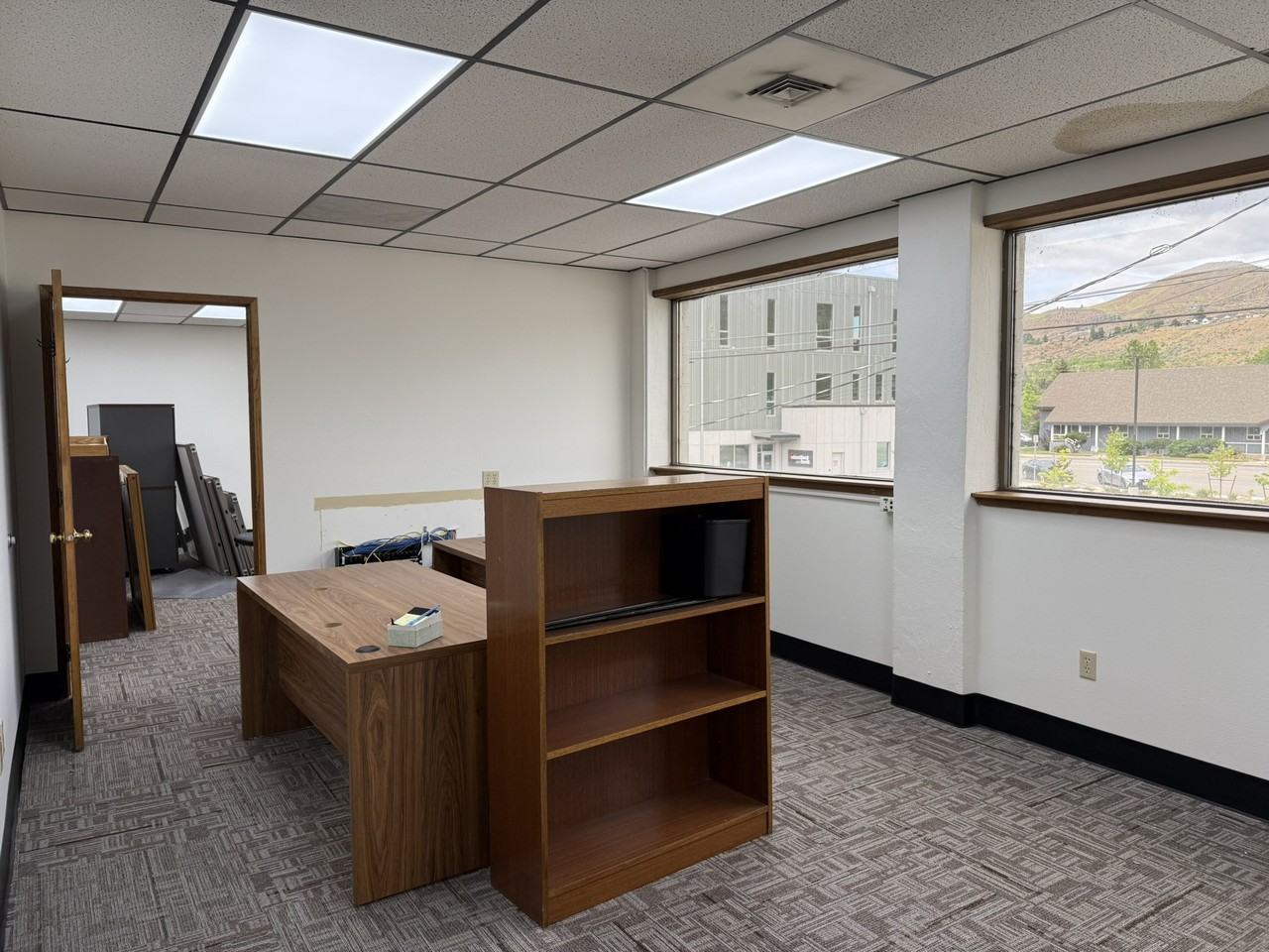 217 East Woodin Avenue - 2 F #2F - Photo 4 of 11