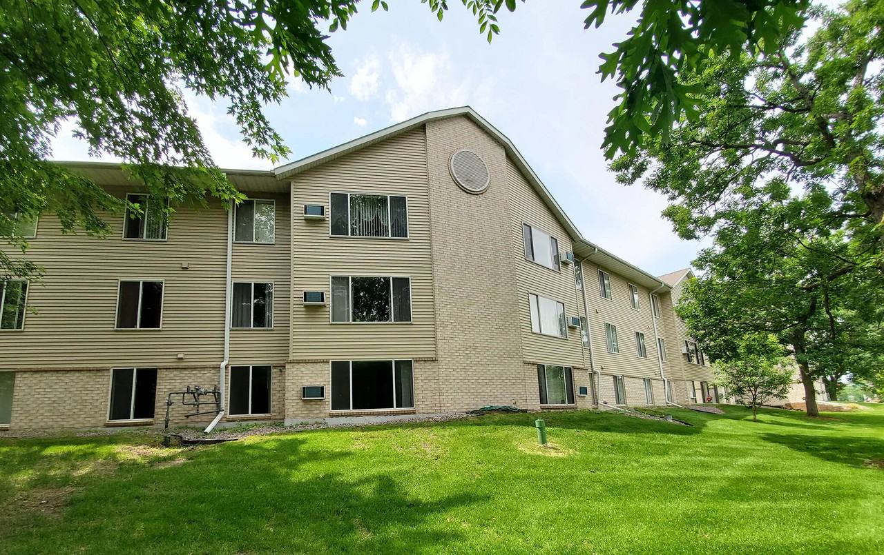 820 Civic Heights Dr #101 - Photo 3 of 6