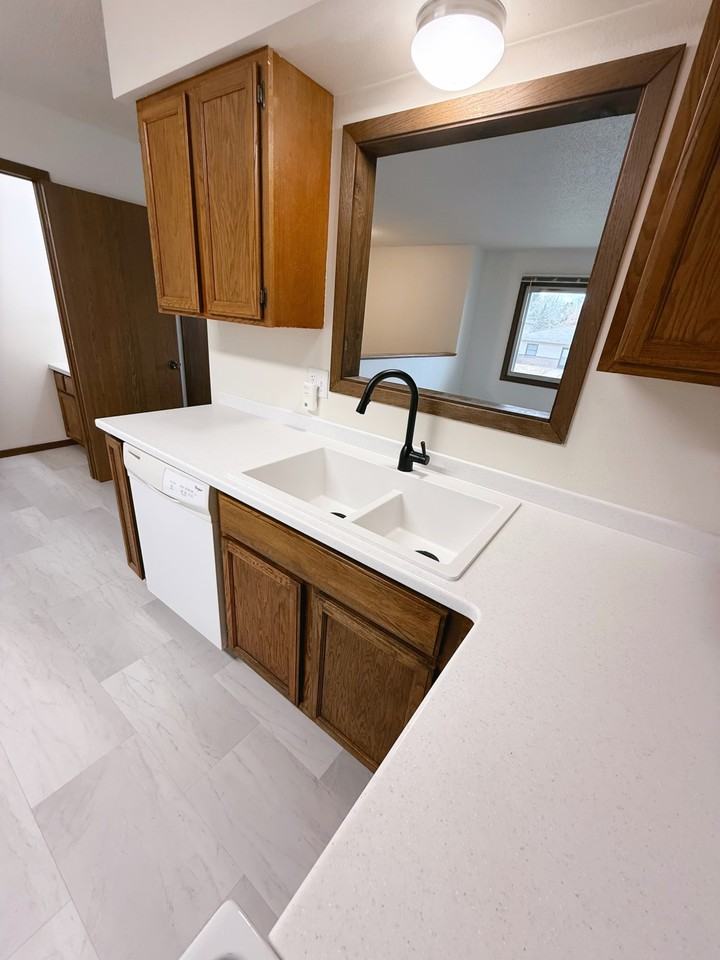3411 Miller St #1 - Photo 3 of 25