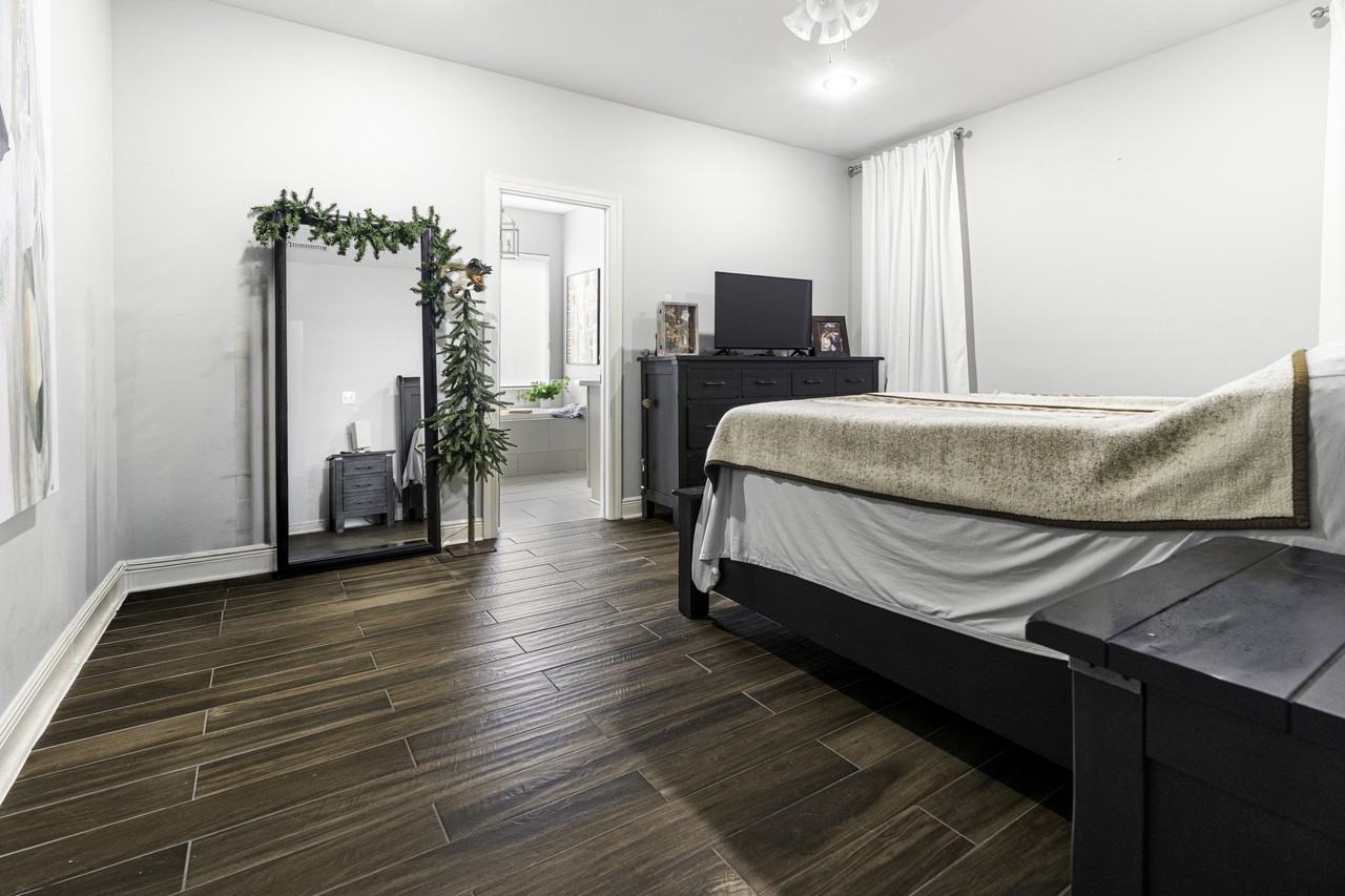 466 Focis St #1 - Photo 6 of 16