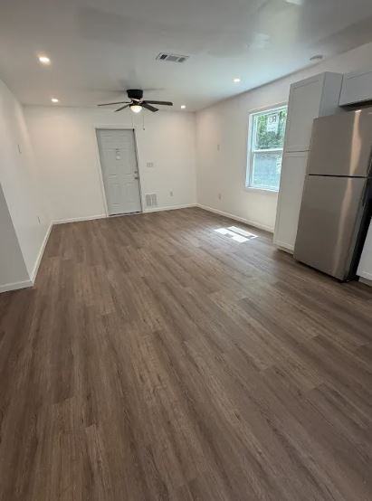 7083 Jefferson St #1 - Photo 5 of 11