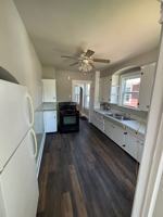 featured image of 194 5th St #C