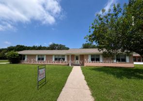 616 Cedar Dr - Photo 1 of 1