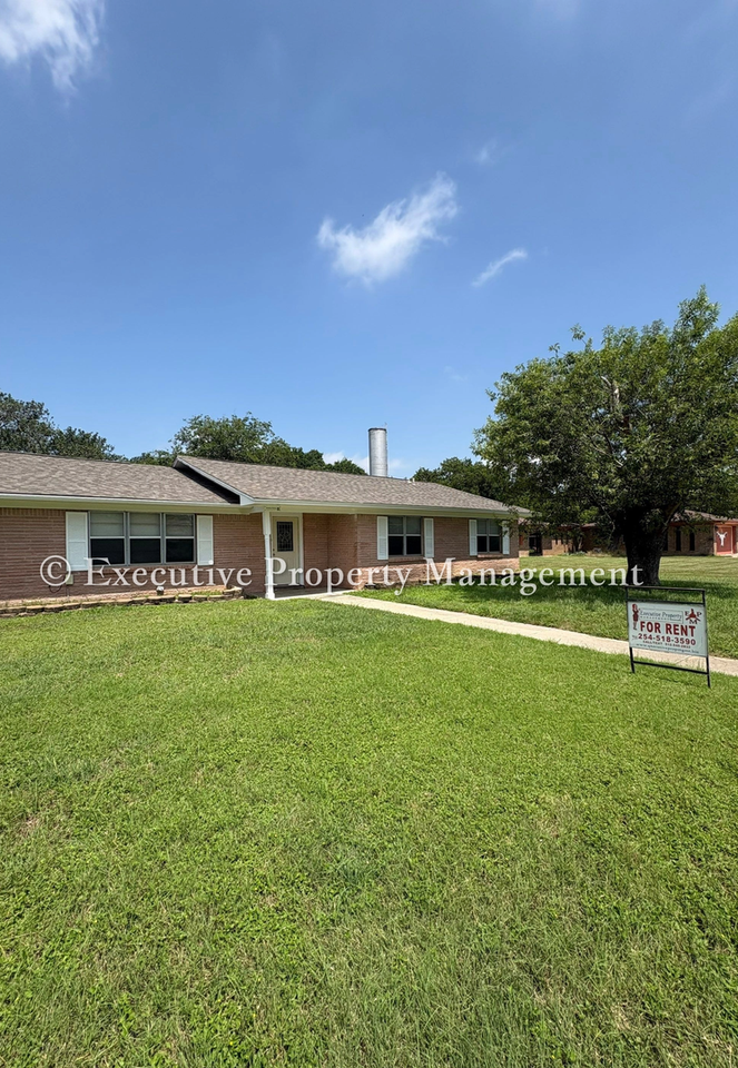 616 Cedar Dr - Photo 3 of 24