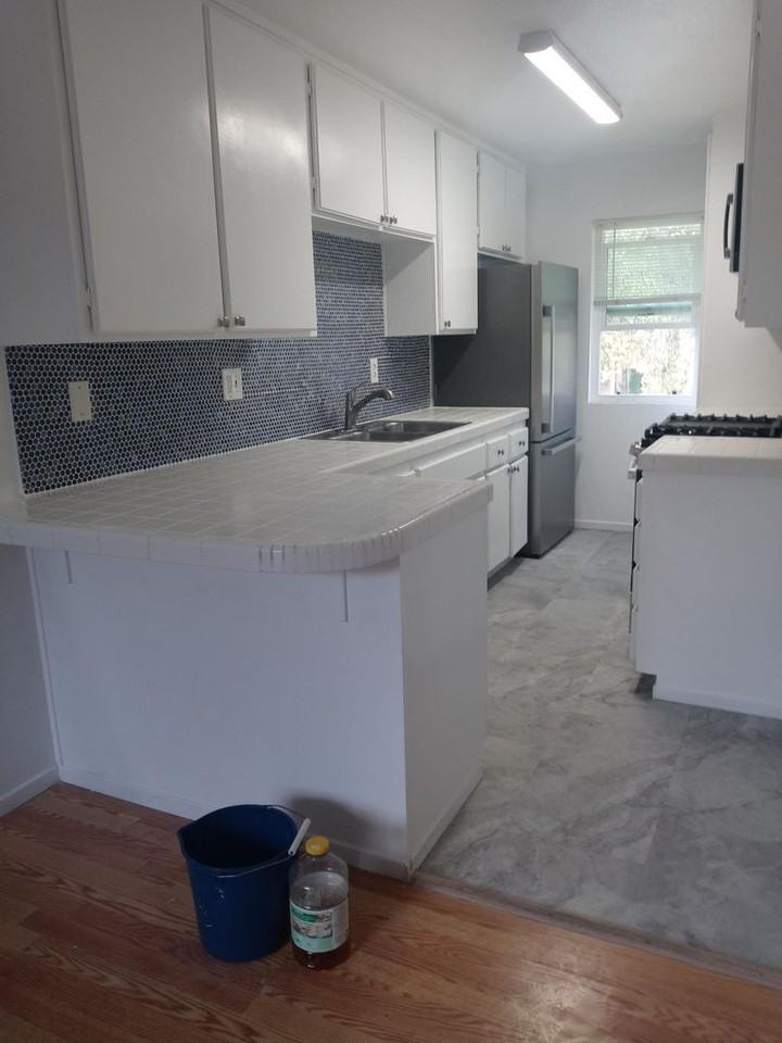 8058 Golden Ave #D - Photo 3 of 17