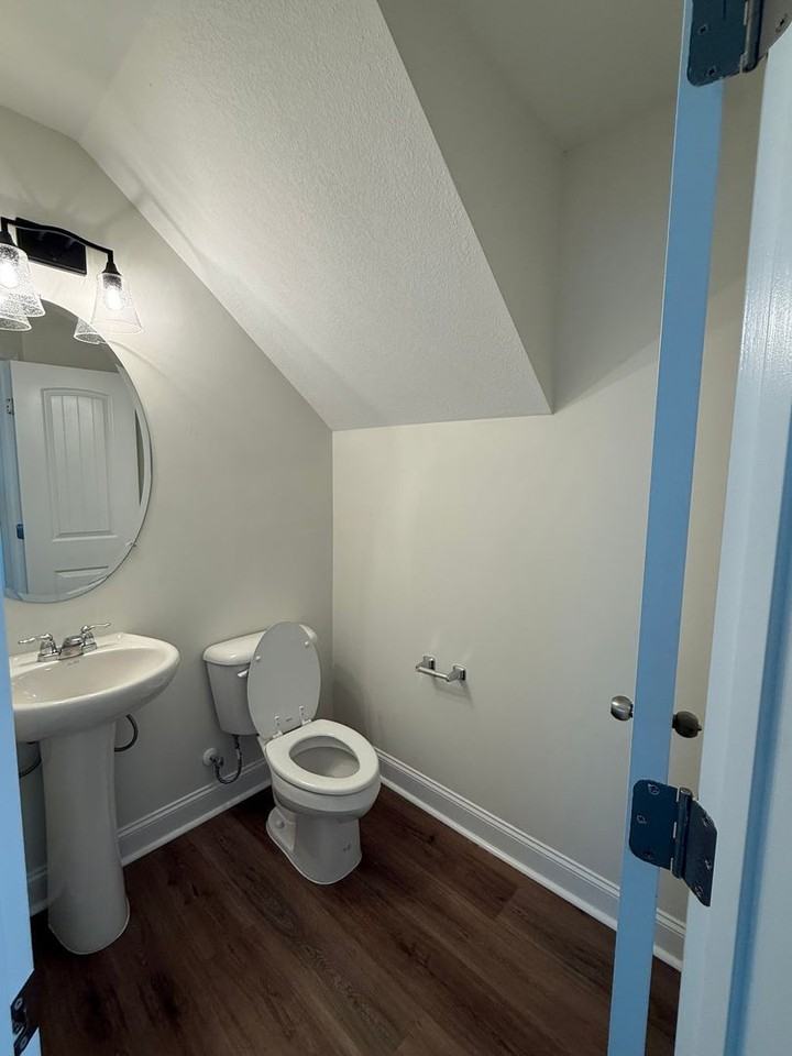 275 Boundary Hall Way - Photo 6 of 16