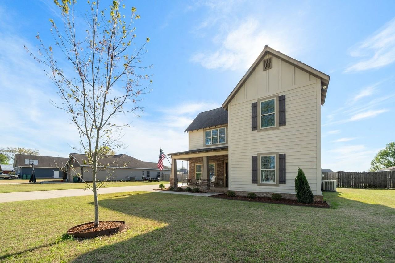 14188 Phares Hinton Rd - Photo 2 of 39