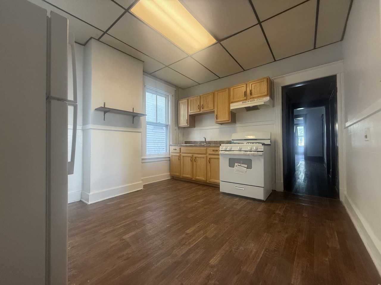 690 State St #1 - Photo 2 of 11