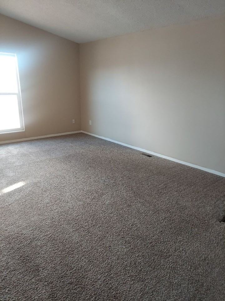 3181 Dublin Blvd - Photo 3 of 12