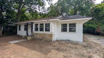 featured image of 1504 Hyman Ave