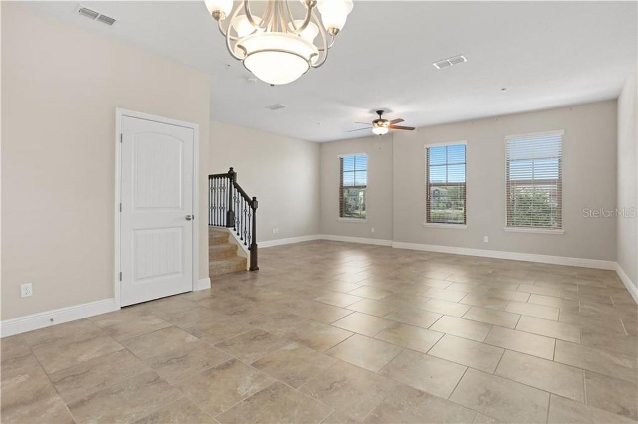 10834 Sunset Ridge Ln - Photo 5 of 13