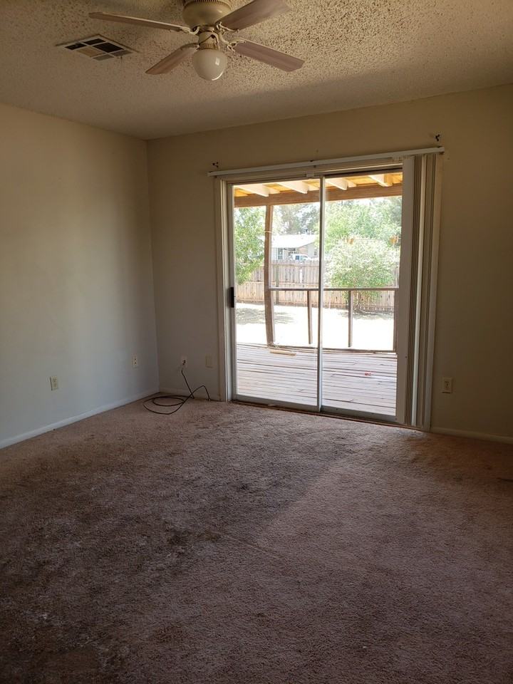 1105 Marcial Cir - Photo 4 of 4