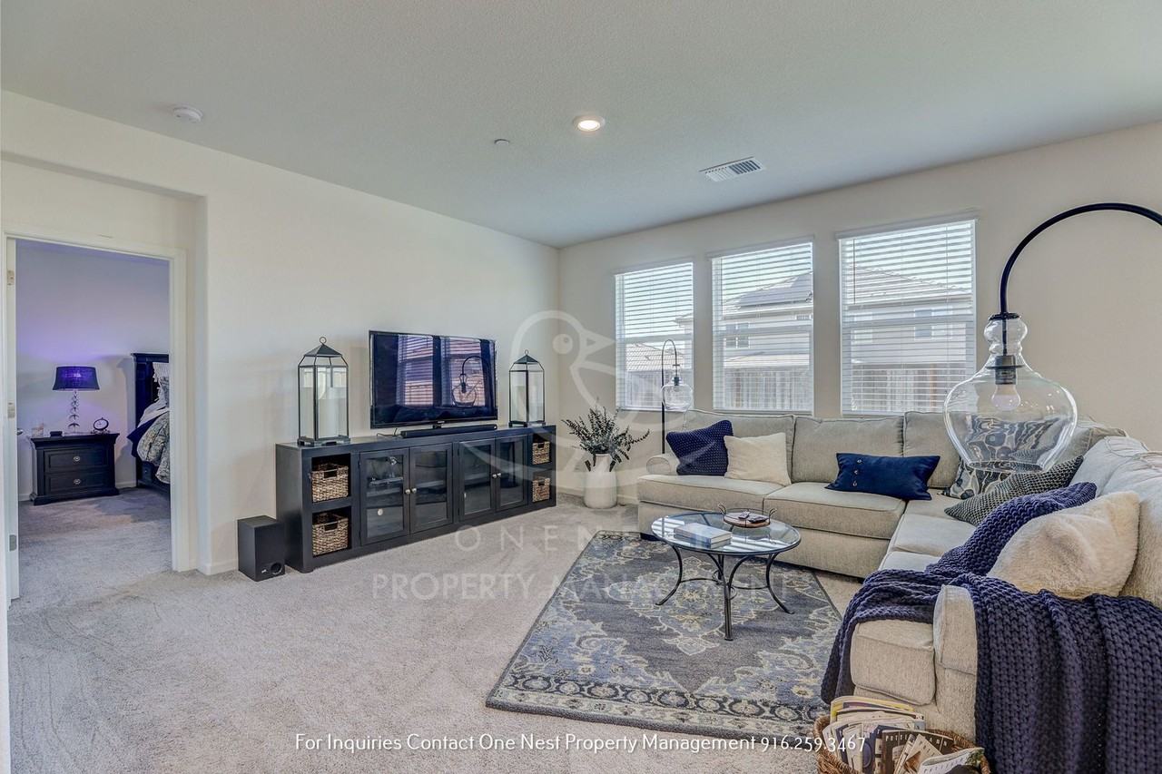 258 Martos Ct - Photo 6 of 28