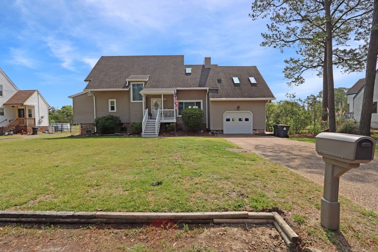 20B Freeman Dr - Photo 3 of 47