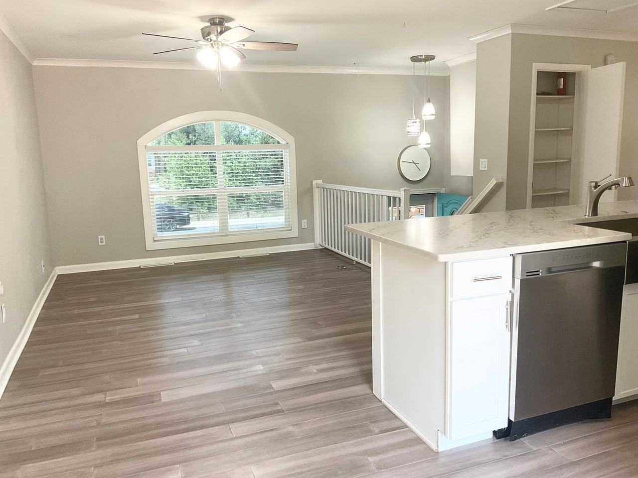 1473 Keith Dr - Photo 4 of 15