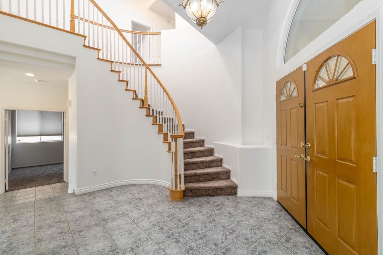 32579 Valentino Way - Photo 4 of 39