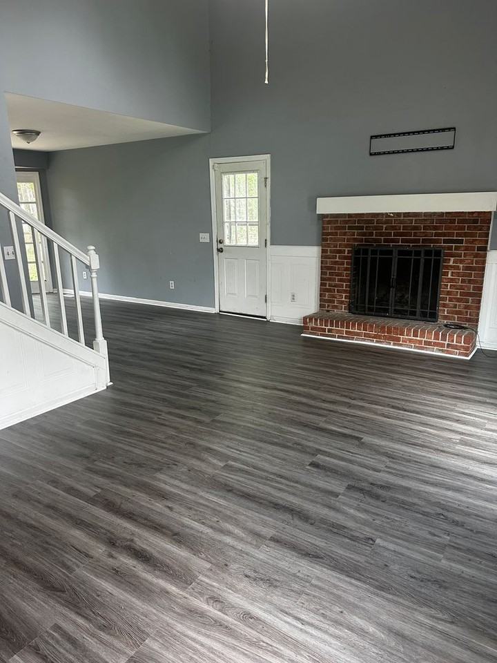 228 Gusty Ln - Photo 6 of 8