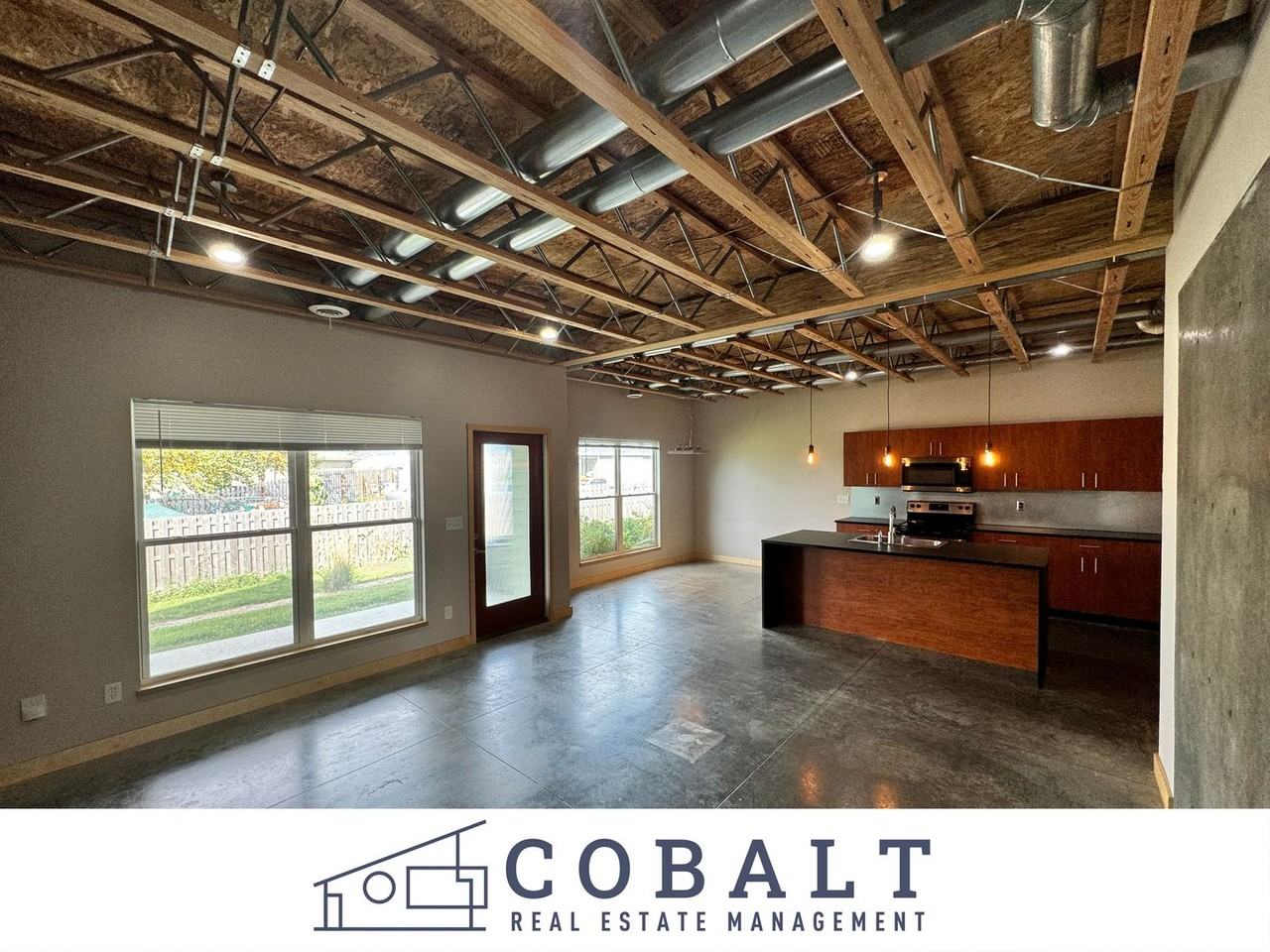 112 Silo Pl - Photo 2 of 10
