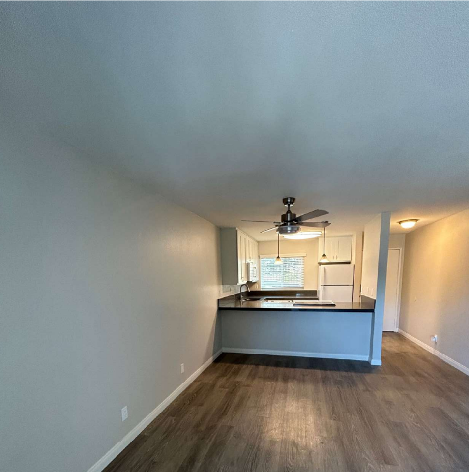 525 28th Street - Photo 2 of 13