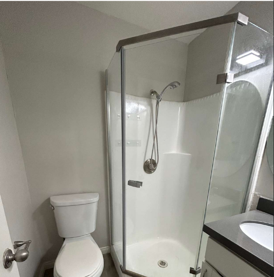525 28th Street - Photo 3 of 13